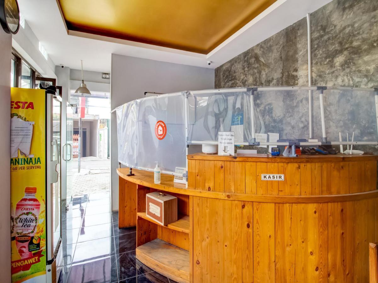 Oyo 3750 Elder Guest House Bandung Exterior foto